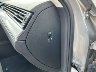 Volkswagen Passat Volkswagen Passat Variant 1.4 TSI ACT Connected Series Aut Navi ECC Pano Trekhaak - afbeelding nr 31