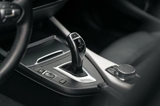 BMW 1 Serie BMW 1-serie M140i xDrive Harman Kardon Dak Leer - afbeelding nr 29