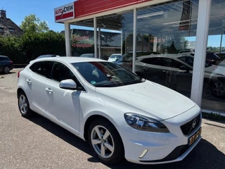 Volvo V40 Volvo V40 1.6 T3 R-Design, Navi, Clima, Cruise, Trekhaak - afbeelding nr 12
