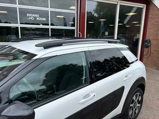 Citroën C4 Citroën C4 1.2 PURETECH SHINE AIRCO/ECC/CRUISE/NAVI/PDC/TREKHAAK/ENZ. - afbeelding nr 22