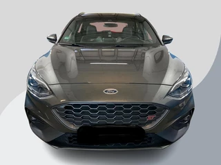 Ford Focus Ford Focus Wagon 2.3 EcoBoost ST-3 | Automaat 280pk! | Panoramadak | Winter Pack | Adaptive cruise control | Adaptive LED | Head up Display | Camera | 2 bandensets - afbeelding nr 2