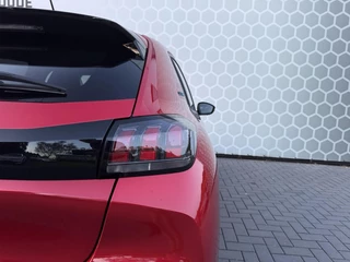 Peugeot 208 Peugeot 208 1.2 PureTech Style Carplay Airco Lane assist - afbeelding nr 25