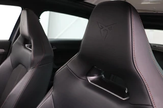 CUPRA Leon CUPRA Leon 1.4 e-Hybrid VZ Performance | Panoramadak | Stoel & stuurverwarming | Carplay | Camera | Adaptive cruise | Keyless | Navigatie | PHEV - afbeelding nr 6