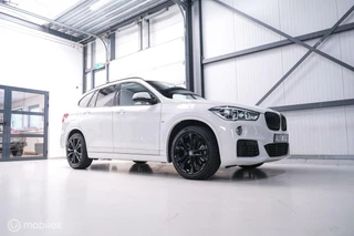 BMW X1 BMW X1 sDrive20i M pakket | Panoramadak | Leder | LED | Sportstoelen | btw auto | zeer mooi | - afbeelding nr 45