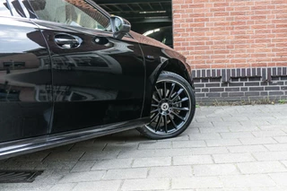 Mercedes-Benz A-Klasse Mercedes A-klasse 250 e AMG Pano / Camera / Ambi - afbeelding nr 27