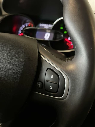 Renault Clio Renault Clio Estate 0.9 TCe Intens Clima Navi Carplay Cruise - afbeelding nr 18