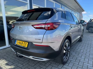 Opel Grandland X Opel Grandland X 1.2 Turbo Business Executive | Trekhaak | Navi | Cruise control | Camera | - afbeelding nr 16