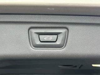 BMW 3 Serie BMW 3-serie Touring 330e Automaat | Leer | Adaptieve cruise control | DAB radio | Getint glas | LED verlichting | Stoelverwarming | Audio installatie | Apple CarPlay | Parkeersensoren voor en achter - afbeelding nr 54