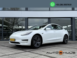 Tesla Model 3 - 280401779-0