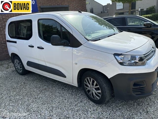 Citroën Berlingo Citroen Berlingo 1.2 PureTech 110 pk Live navigatie camera PDC carplay DAB trekhaak climate control - afbeelding nr 2