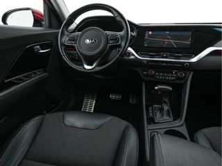 Kia Niro (INCL-BTW) Aut. *NAVI-FULLMAP | KEYLESS | ADAPTIVE-CRUISE | 1/2-LEATHER | CAMERA | ECC | PDC | LANE-ASSIST | COMFORT-SEATS  | SHIFT-PADDLES | HEATED-SEATS | TOWBAR | 18