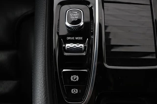 Volvo V60 Volvo V60 2.0 T8 Recharge AWD Inscription | Leder |  Stoelverwarming | Camera | Carplay | Memory | Adaptive cruise | Keyless | Full LED - afbeelding nr 8