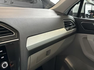 Volkswagen Tiguan Volkswagen Tiguan Comfortline Buss. | Navi | ACC | PDC | DAB+ | Clima | CarPlay | Org. NLD. | - afbeelding nr 50