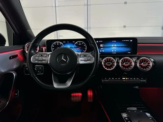 Mercedes-Benz A-Klasse Mercedes A-klasse 180 AMG PANO KEYLESS LEDER FULL OPTION! - afbeelding nr 16