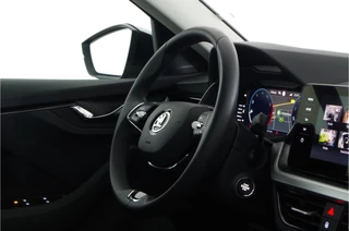 Škoda Kamiq ŠKODA Kamiq 1.0 TSI Ambition > Trekhaak/17 inch/camera/stoelverwarming... - afbeelding nr 13