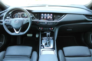Opel Insignia Opel Insignia Grand Sport 1.6 Turbo 200 Pk Opc line Automaat Business Executive Leer. Navi, Stoel en stuur verw, Open dak, Trekhaak - afbeelding nr 13