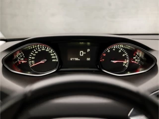Peugeot 308 Automaat (PANORAMADAK, NAVIGATIE, LED KOPLAMPEN, CLIMATE, SPORTSTOELEN, GETINT GLAS, PARKEERSENSOREN, NIEUWE APK, NIEUWSTAAT) - afbeelding nr 22