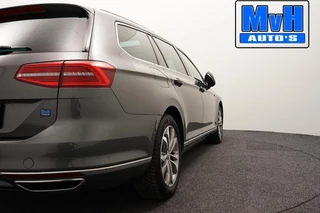 Volkswagen Passat Volkswagen Passat Variant 1.4 TSI GTE|LUXE!|VIRTUAL|PANO|LED - afbeelding nr 43