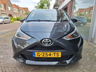 Toyota Aygo Toyota Aygo 1.0 VVT-i X-Play Limited 5Drs /Navi/Camera/Apple/Android/Airco/garantie - afbeelding nr 3