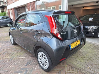Toyota Aygo Toyota Aygo 1.0 VVT-i X-Play Limited 5Drs /Navi/Camera/Apple/Android/Airco/garantie - afbeelding nr 6