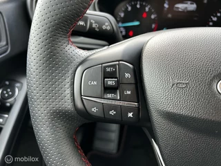 Ford Focus Ford Focus 1.0 EcoBoost ST Line Navi 18inch Led Winterpack NAP Dik! - afbeelding nr 14