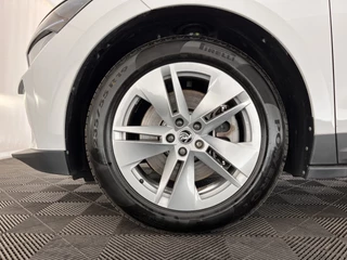 Škoda Enyaq iV Škoda Enyaq iV 80 Comfort [ 3-Fase ] (INCL-BTW) *DIGI-COCKPIT | FULL-LED | LEATHER-MICROFIBRE | BLINDSPOT | CAMERA | NAVI-FULLMAP | DAB+ | KEYLESS | HEATED-SPORTSEATS | CARPLAY | AMBIENT-LIGHT | CCS-FASTLOADER | SHIFT-PADDLES | - afbeelding nr 32