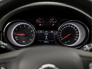Opel Astra (APPLE CARPLAY, NAVIGATIE, CAMERA, CLIMATE, GETINT GLAS, SPORTSTOELEN, PARKEERSENSOREN, LED KOPLAMPEN, NIEUWE APK, NIEUWSTAAT) - afbeelding nr 21