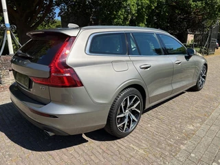 Volvo V60 Volvo V60 2.0 T5 | LED | Pano | Leder | Dealer Onderhouden | - afbeelding nr 15