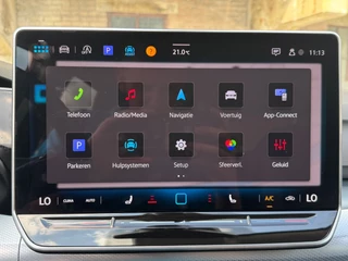Volkswagen Golf Volkswagen Golf 1.5 TSI LIFE BUSINESS LED/PDC/CARPLAY/TREKHAAK - afbeelding nr 22