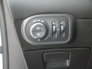 Opel Zafira Opel Zafira 1.6 CDTi EURO 6 Van BPM VRIJ!! GRIJS KENTEKEN!! - afbeelding nr 19