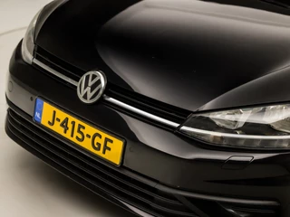 Volkswagen Golf Automaat (APPLE CARPLAY, CLIMATE, STOELVERWARMING, SPORTSTOELEN, LM VELGEN, GETINT GLAS, CRUISE, NIEUWSTAAT) - afbeelding nr 32