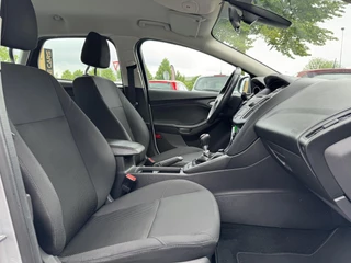 Ford Focus Ford Focus Wagon 1.0 Titanium  2e Eigenaar,Clima,Cruise,Bluetooth,APK bij Aflevering - afbeelding nr 8