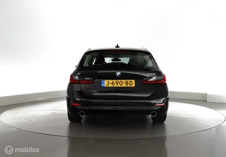 BMW 3 Serie BMW 3-serie Touring 320i 184PK Automaat Executive Ed. leer|led|cam|dab|ecc|lmv17 - afbeelding nr 24