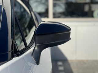 Toyota C-HR Dodenhoekdetectie, Navigatie, Parkeersensoren V + A , All-in Rijklaarprijs - afbeelding nr 12