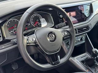 Volkswagen Polo Volkswagen Polo 1.0 TSI 85kW Highline Achteruitrijcamera Adaptieve cruise control Autom. airco LED koplampen Stoelverwarming - afbeelding nr 15