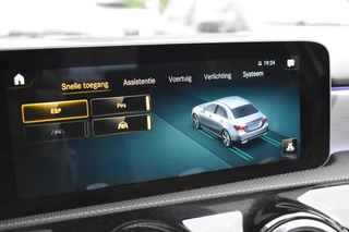 Mercedes-Benz A-Klasse Mercedes-Benz A-klasse 250 4MATIC AMG Pano 360 Lane ACC BM Ambiance - afbeelding nr 47