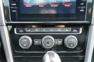 Volkswagen Golf Volkswagen Golf 2.0 TSI GTI Performance |Pano|Dyna|Leer|Keyless - afbeelding nr 44