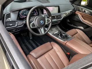 BMW X5 BMW X5 xDrive45e 394PK Automaat High Executive M-Sport | SKYLOUNGE | MASSAGE | VENTILATIE | 360 | RIJASSISTENTIE PAKKET | - afbeelding nr 7