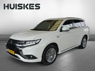 Mitsubishi Outlander 2.4 PHEV Pure+ 4WD | Carplay | Camera | Half-leder | Stoelverw.