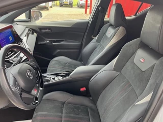 Toyota C-HR Toyota C-HR 2.0 Hybrid GR-Sport - afbeelding nr 29