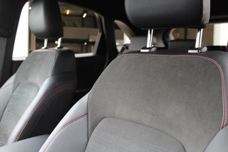 Ford Kuga | 19'' | Styling pack | BLIS | B&O | Head-up | Navigatie - afbeelding nr 8