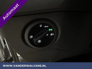Volkswagen Crafter Volkswagen Crafter 2.0 TDI 177pk Automaat L3H3 L2H2 Euro6 Airco | Camera | Navigatie | LED | Apple Carplay Android Auto, Cruisecontrol, Parkeersensoren, 3000kg trekvermogen, Bijrijdersbank - afbeelding nr 17
