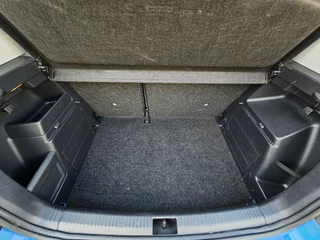 Škoda Fabia Škoda Fabia 1.0 TSI Ambition, Carplay! PDC! Nwe APK! Zondag Open! - afbeelding nr 15
