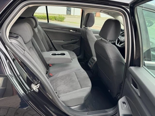 Volkswagen Golf Volkswagen GOLF 1.5 TSI 150PK IQ LED ACC Pano Carplay Navi - afbeelding nr 23