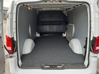 Mercedes-Benz Vito Mercedes-Benz Vito 116 CDI Lang AIRCO / CRUISE CONTROLE / NAVI / L2H1 / TREKHAAK / N.A.P - afbeelding nr 16