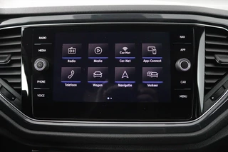 Volkswagen T-Roc Volkswagen T-Roc 1.0 TSI Sport (PARKEERSENSOREN, NAVIGATIE, ACHTERUITRIJCAMERA, DIGITAAL DASHBOARD, CRUISE CONTROL, NL-AUTO) - afbeelding nr 14