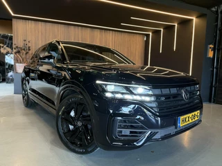 Volkswagen Touareg Volkswagen Touareg 3.0 TSi 4MOTION R PANO 360 462pk - afbeelding nr 13