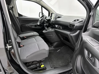 Peugeot Partner Peugeot Partner 1.5 BlueHDI Premium Navigatie App connect Cruise Control Parkeersensoren - afbeelding nr 20