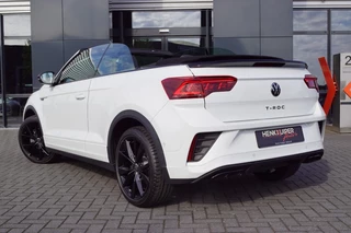 Volkswagen T-Roc Volkswagen T-Roc Cabrio 1.5 TSI DSG R-Line/ Black style/Leer/19 Inch LM/Camera/Virtual c - afbeelding nr 30