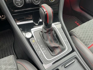 Volkswagen Golf Volkswagen Golf 2.0 TSI GTI Performance ACC*CAMERA*DYNAUDIO* - afbeelding nr 12